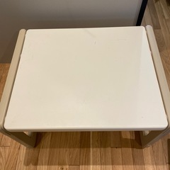 子供用　デスク　チェアの画像