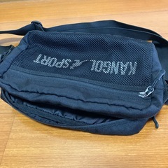 KANGOL SPORS バッグ
の画像