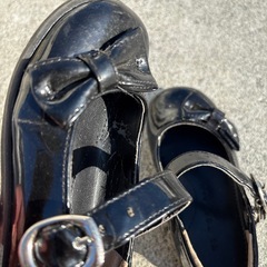 子供の靴の画像