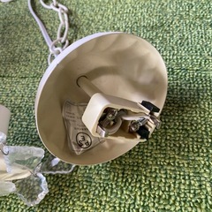 ホワイトクラシックシャンデリア 5灯 アンティーク調　ペンダントライト　リーフ　姫系の画像