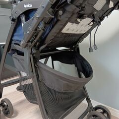 ベビーカー【Aprica】カルーンエアー　ネイビーの画像
