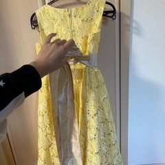 子供用ドレスの画像