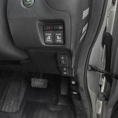 ホンダ　N-BOX DBA-JF2 SS パッケージ　車検込み (平成27年)の画像