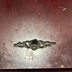 おしゃれなゴミ箱、小物入れの引き出し付き、無料で差し上げますの画像