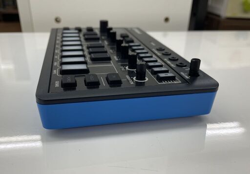 Roland AIRA Compact J-6 コードシンセサイザー 音響機器 ポケットシンセ ローランド 札幌市手稲区