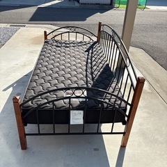 ニトリ製品シングルベッドの画像