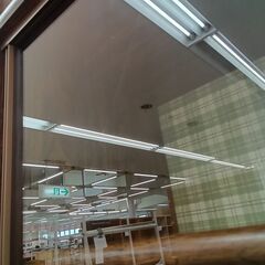 リユースのサカイ栃木店★ジモティ割あり★  食器棚 ブラウン W60×D29.5×H176 クリーニング済み TC11594の画像