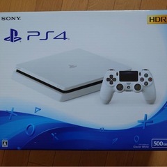 PS4 本体　コントローラーの画像