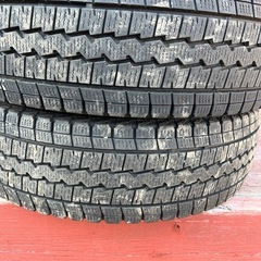 ハイエース スタッドレスの画像