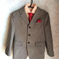 子供　フォーマルセットの画像