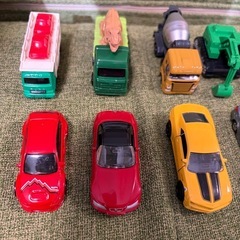 トミカ ミニカー チョロQの画像