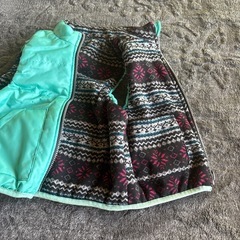 リバーシブルベスト中綿入り　110の画像