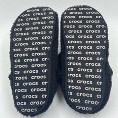 crocs ボア スリッパ ルームシューズ 27cm 黒の画像