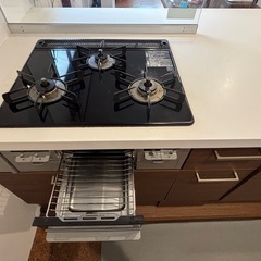 中古システムキッチンアレスタ　リクシル　食洗機の画像