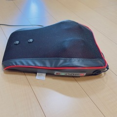 【値段相談可】多機能マッサージ枕（温熱）肩こり・腰・首・足用の画像