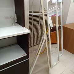 リユースのサカイ栃木店★ジモティ割あり★  ミラー ホワイト W27×D42×H147 クリーニング済み TC11602の画像