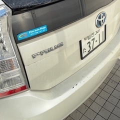 大得価‼️トヨタプリウスH 22年式人気のパール‼️の画像