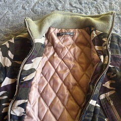 中綿入りジャンバー　130の画像