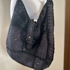 【取引中】斜め掛けバックの画像