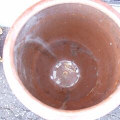 【紋別市発】水瓶　大型陶器 水瓶　水かめ 水鉢 古道具 古民家 陶器 焼き物　巨大壺　古道具　古民具　大きさ　約高さ６５㎝　直径５６㎝　重さ３２．４㎏　水漏れ割れなし　中古現状品　直接引取り限定の画像