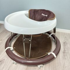 ベビー歩行器の画像