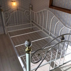 ニトリ　姫ベッド　生産終了入手困難　ロココ調の画像