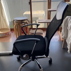 オフィスチェア／ワークチェア／デスクチェア／リクライニングの画像