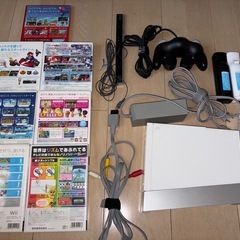 Wii本体&リモコン&ゲームソフトセットの画像