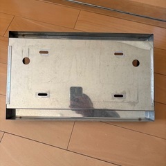 中型用メッキナンバーフレームの画像