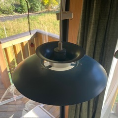 青と白の多層ペンダントライト　モダンデザイン　　ブルー　ミッドセンチュリーの画像