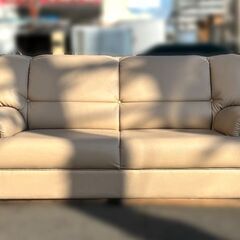 【自社配送は札幌市内限定】3人掛ソファ 合皮 幅195cm ベージュ 中古【藻岩倉庫保管品】の画像