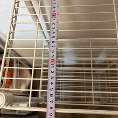 キャスター付き4段スチールラック白、無料で差し上げますの画像