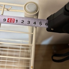 キャスター付き4段スチールラック白、無料で差し上げますの画像