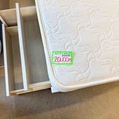 セミシングル　大容量引き出し付きべベッドの画像