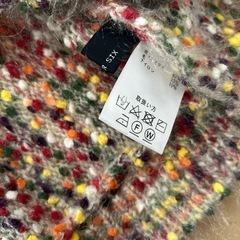 カラフル　セーターの画像