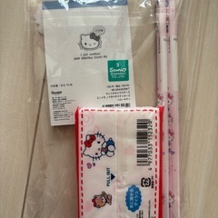 ハローキティ　文房具セットの画像