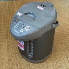 【美品】電動ポット　3.0Lの画像