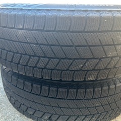 ブリジストンブリザックスタッドレスタイヤ17570R14の画像