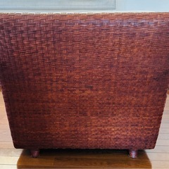 HUKLAの本革シングルソファー　2脚の画像