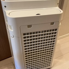 シャープ PM2.5対応加湿空気清浄機（空清18畳 まで/加湿11畳までの画像