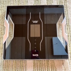 【TANITA】体重計電池新品交換済の画像