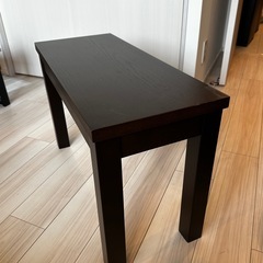 サイドテーブルの画像