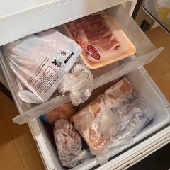 TOSHIBA（東芝）153L 2ドア冷蔵庫 GR-T15BSの画像