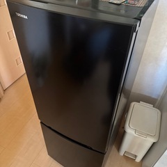 TOSHIBA（東芝）153L 2ドア冷蔵庫 GR-T15BSの画像