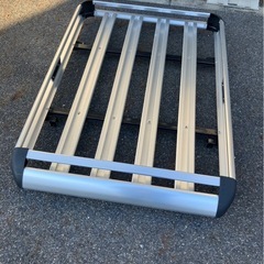 ルーフラックの画像