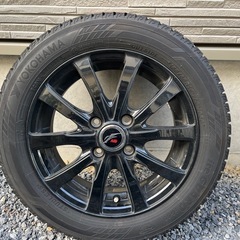 【受け渡し者決定】スタッドレスタイヤ　4本の画像