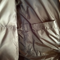 HELLYHANSENダウンジャケットの画像