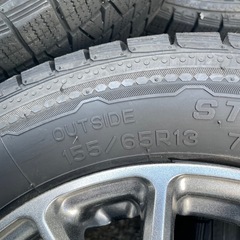 スタッドレスタイヤ4本の画像