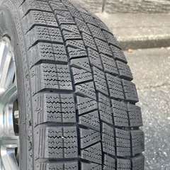 スタッドレスタイヤ4本の画像
