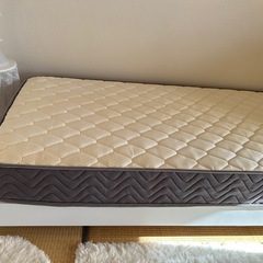 シングルベッドの画像